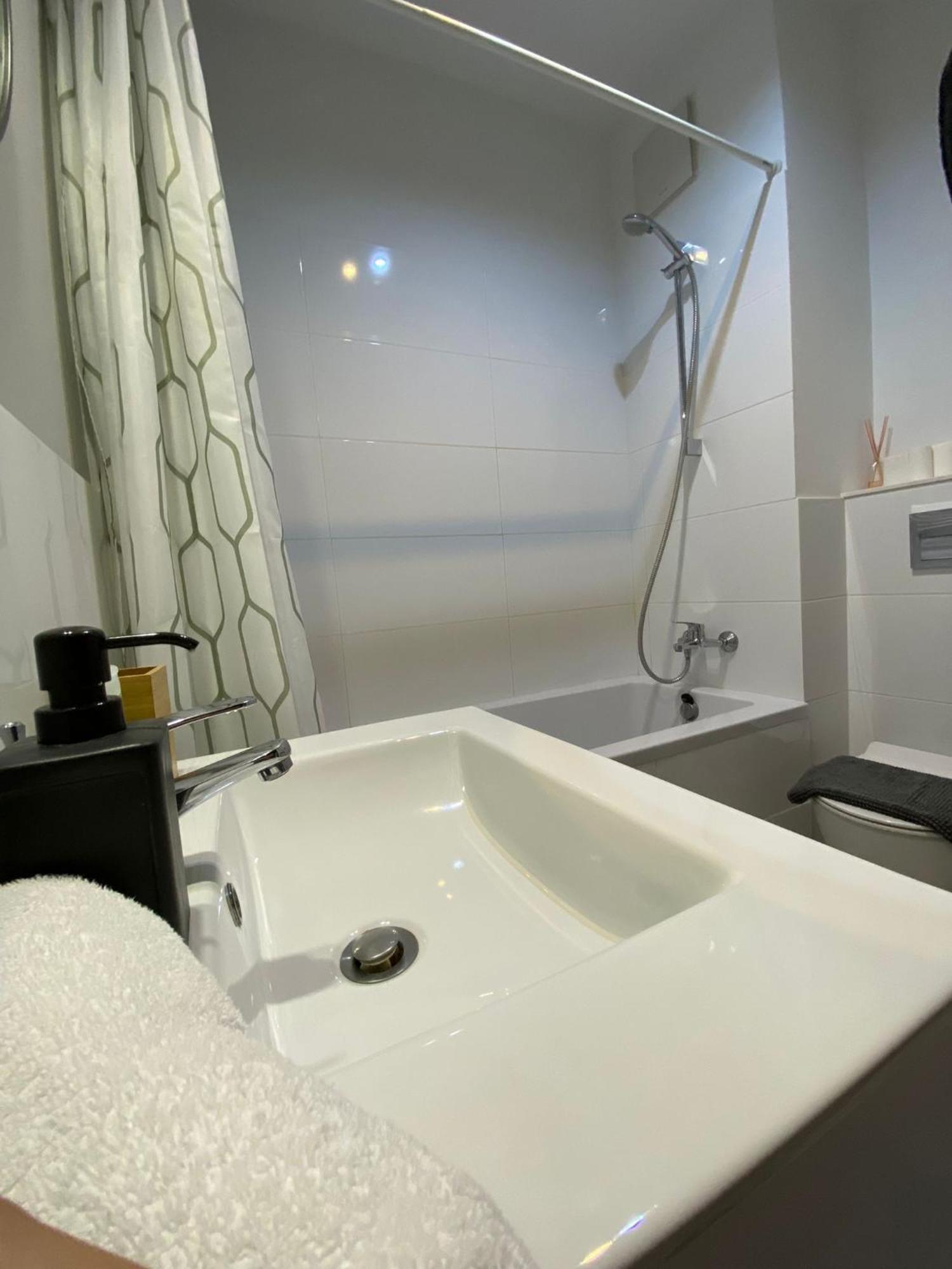 Apartamento Marcina Kasprzaka 29C Varsovia Exterior foto